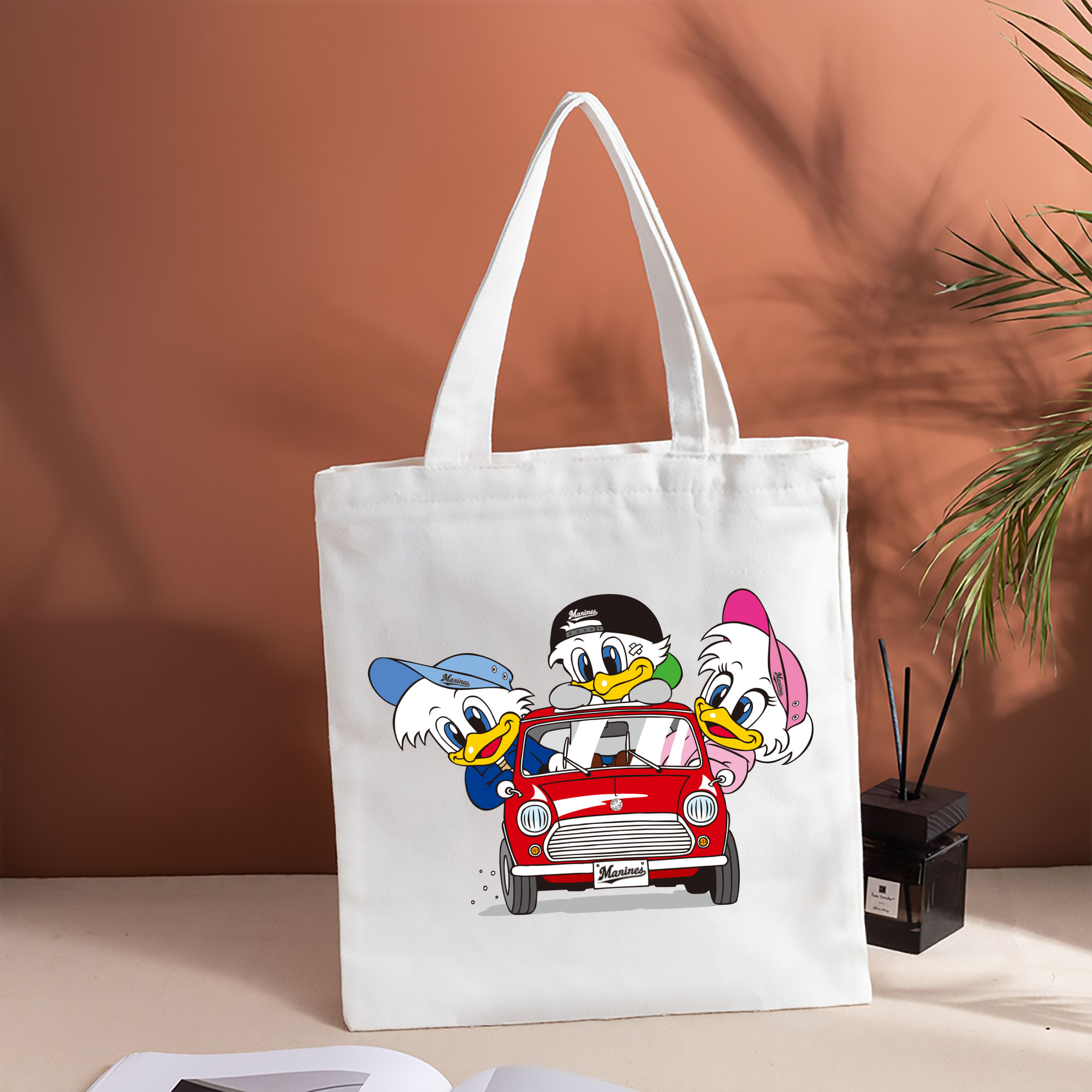 CHIBA LOTTE MARINES MASCOT CAR Logo