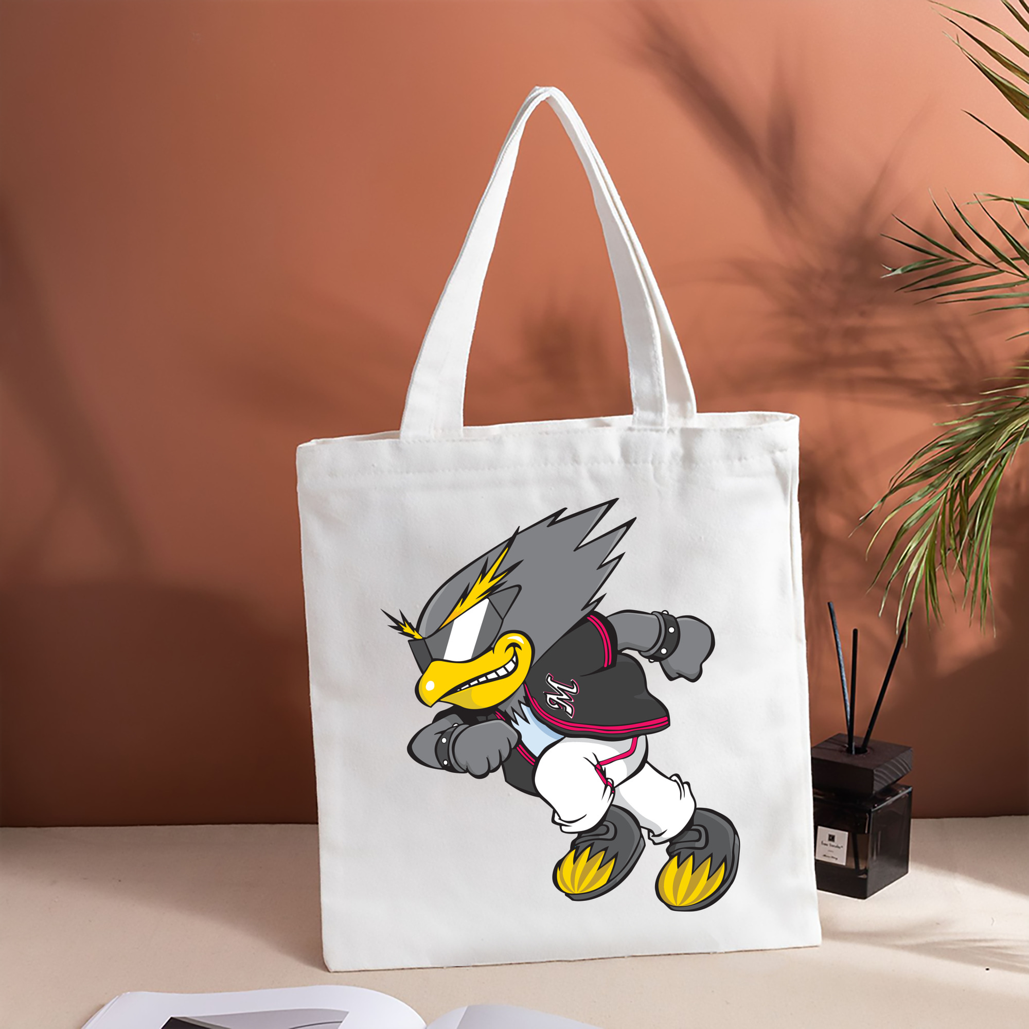 CHIBA LOTTE MARINES MASCOT COOL OLD APPLICATION RUNNING Logo 1