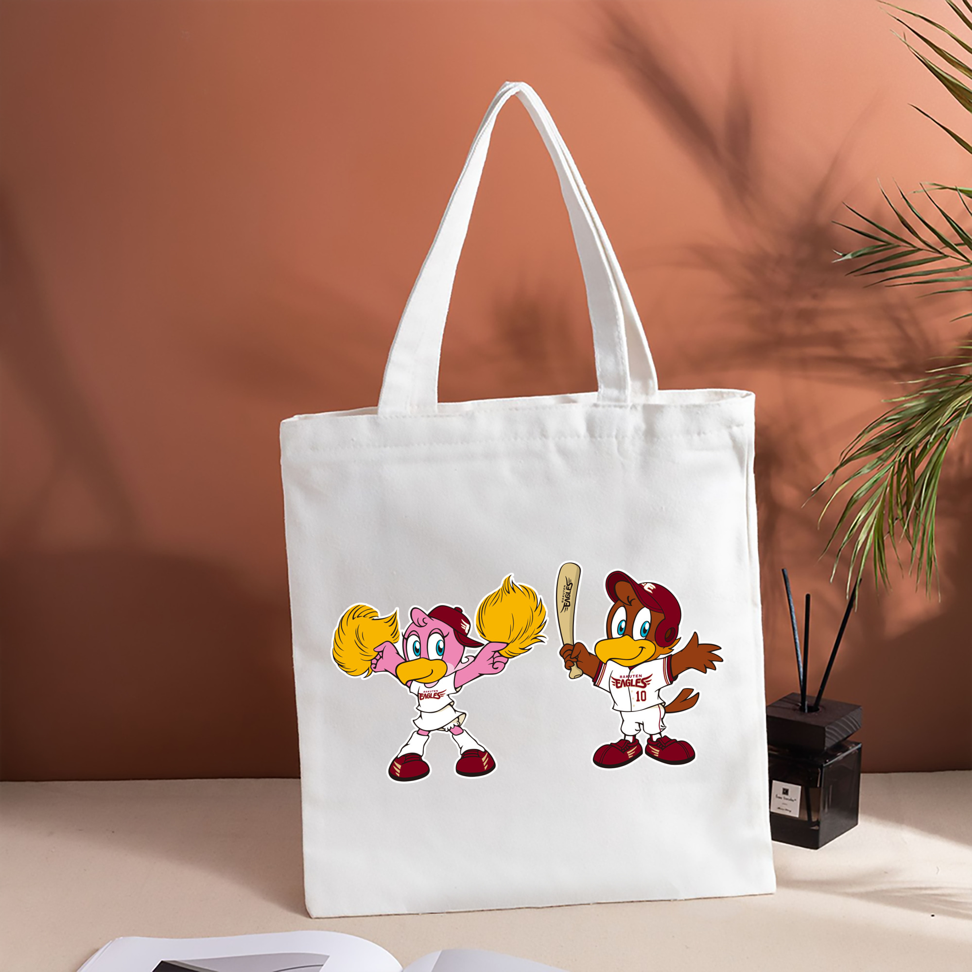 TOHOKU RAKUTEN GOLDEN EAGLES MASCOT CLUTCH CLUTCHENA 2020 UNIFORM ORIGINAL Logo