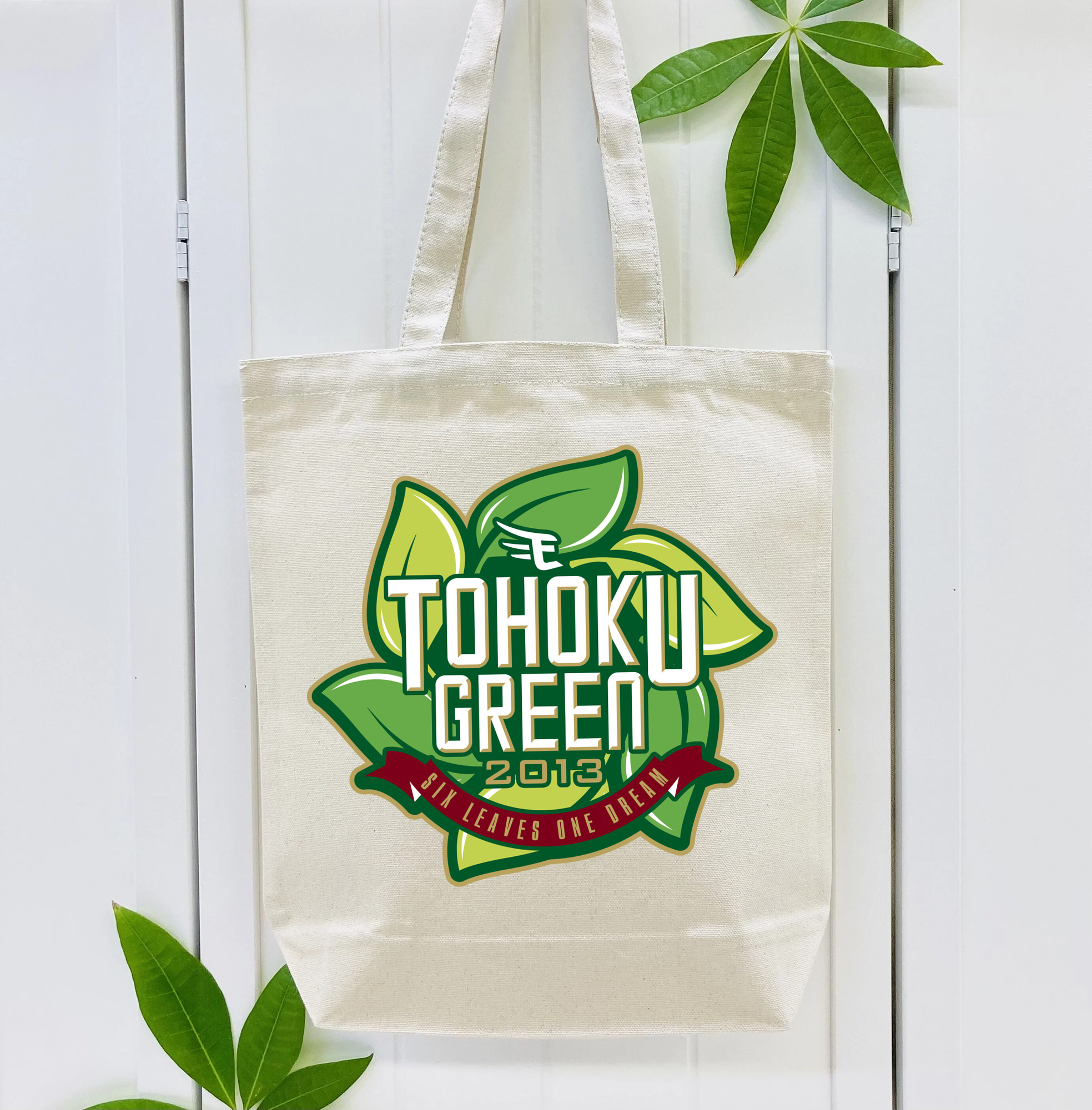 TOHOKU RAKUTEN GOLDEN EAGLES TOHOKU GREEN 2013 SIX LEAVES ONE DREAM Logo