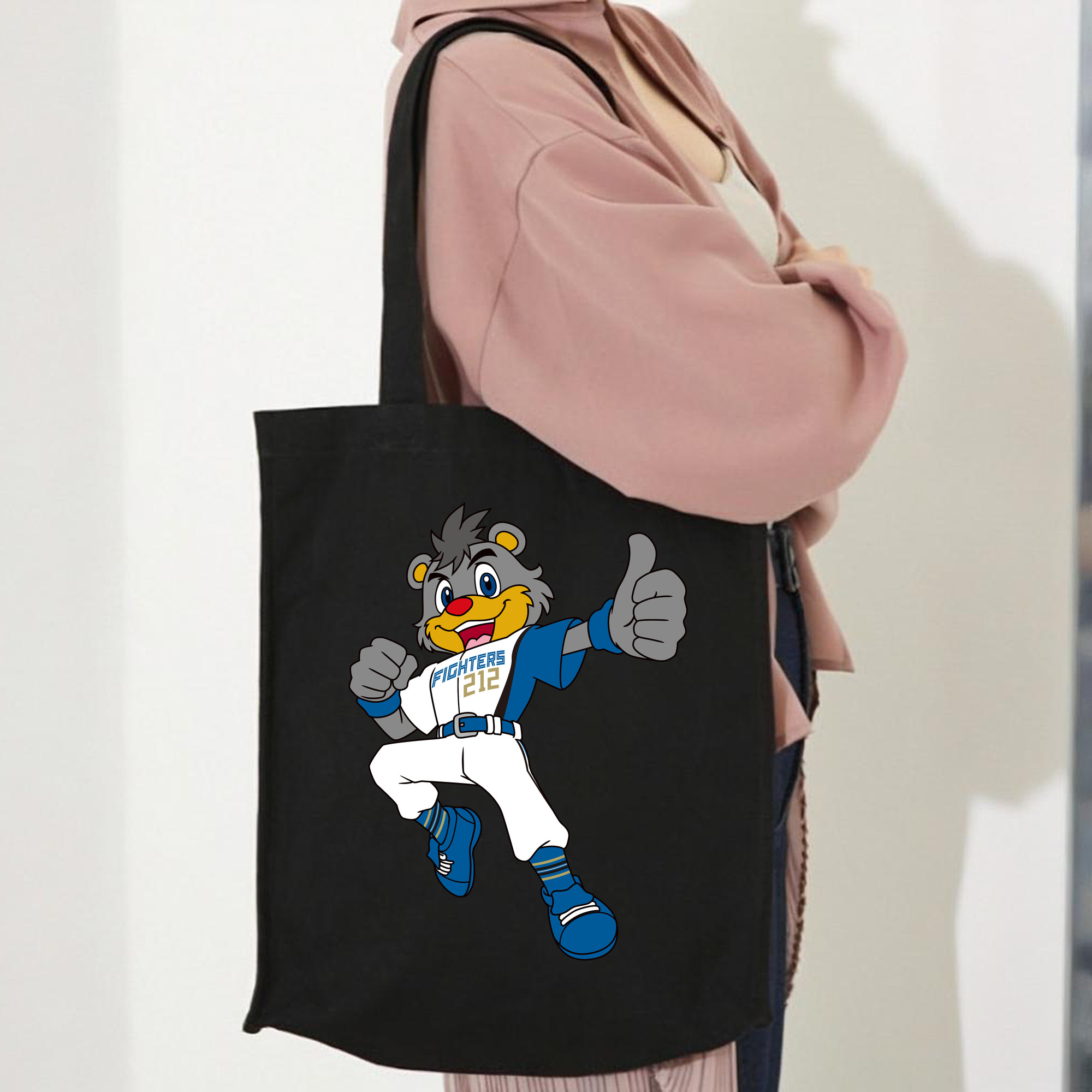 HOKKAIDO NIPPON-HAM FIGHTERS MASCOT BRISKY THE BEAR APPLICATION FIGHTING JUMPING 2022 Logo