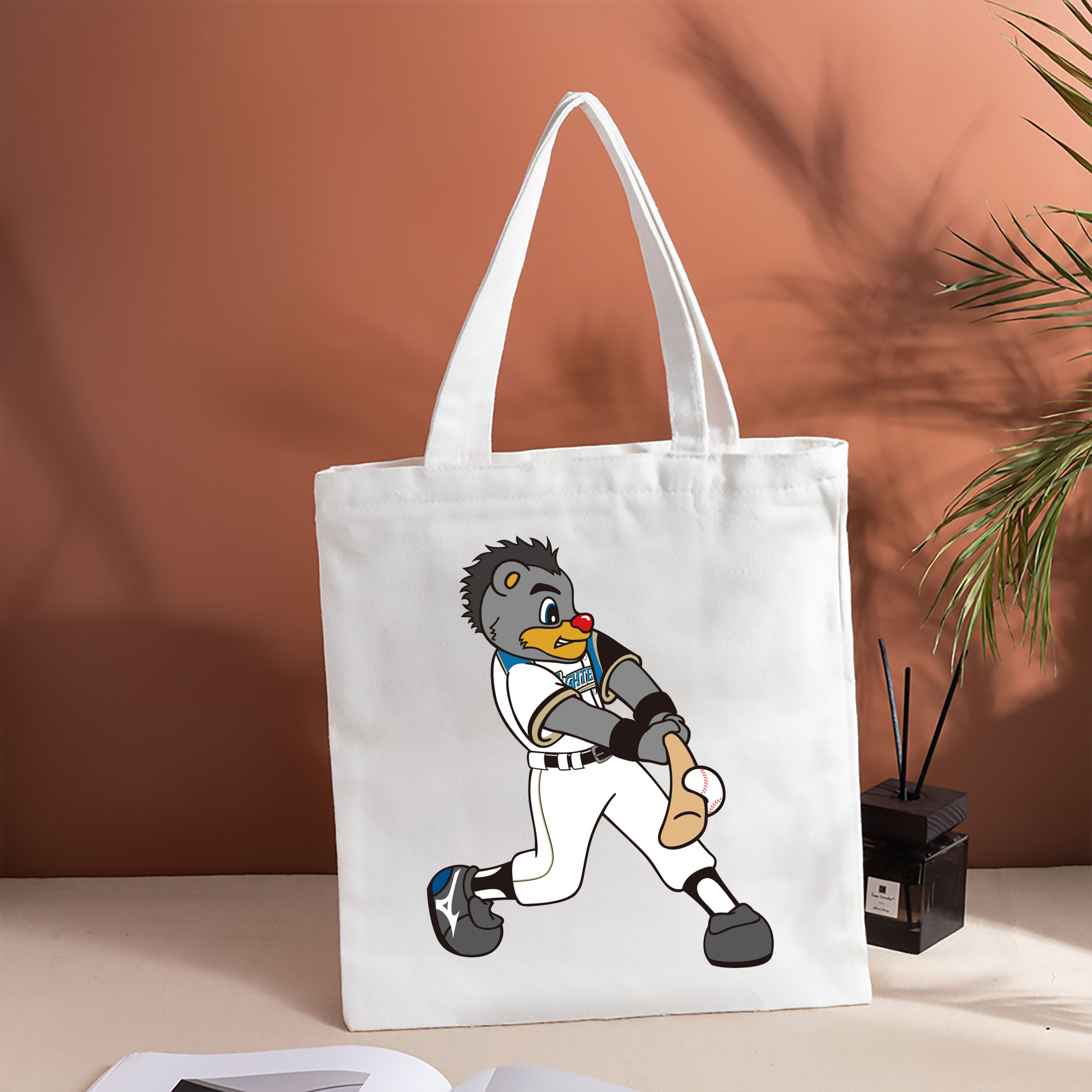 HOKKAIDO NIPPON-HAM FIGHTERS MASCOT BRISKY THE BEAR APPLICATION HITTING Logo