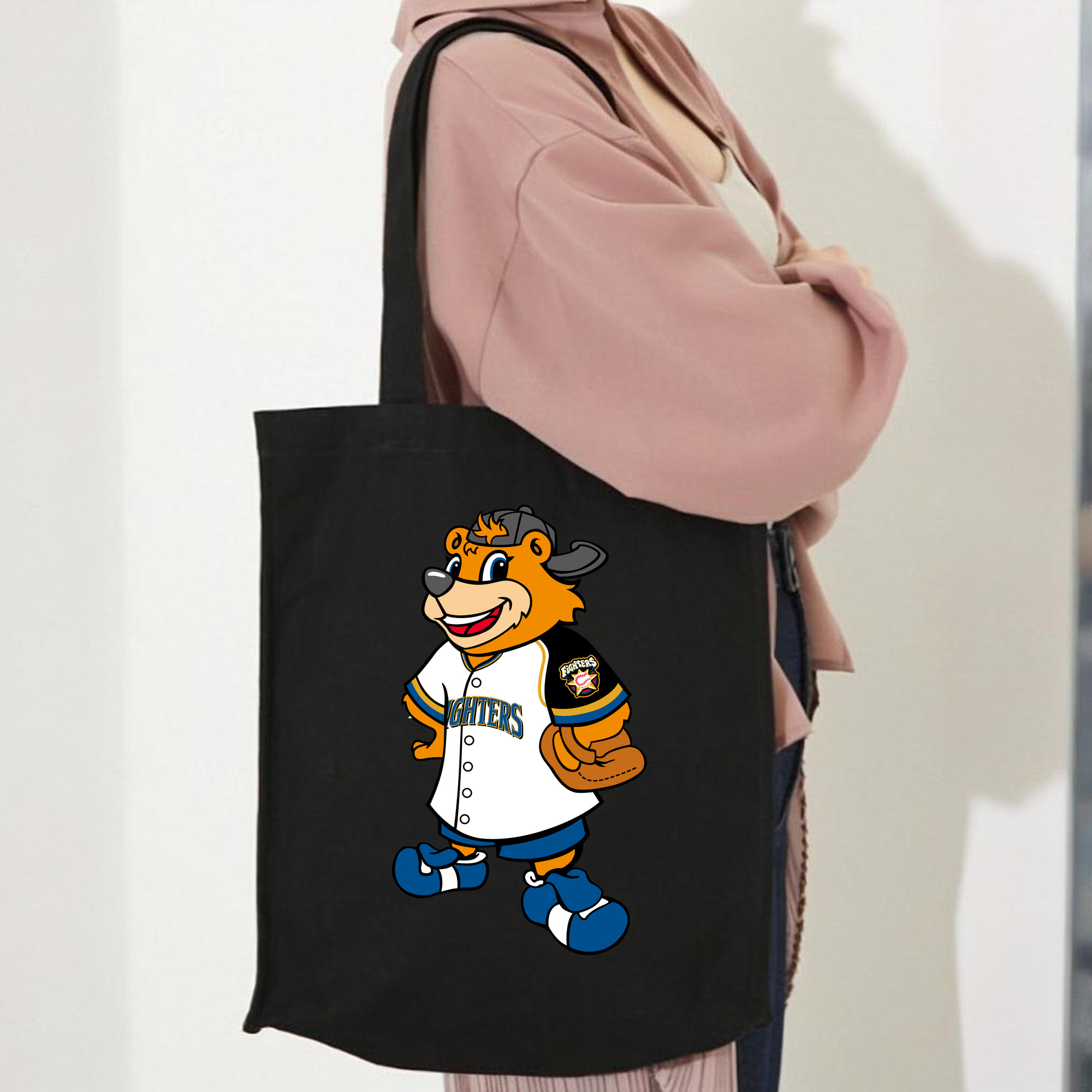 HOKKAIDO NIPPON-HAM FIGHTERS CUBBY THE BEAR OLD HOME UNIFORM Logo