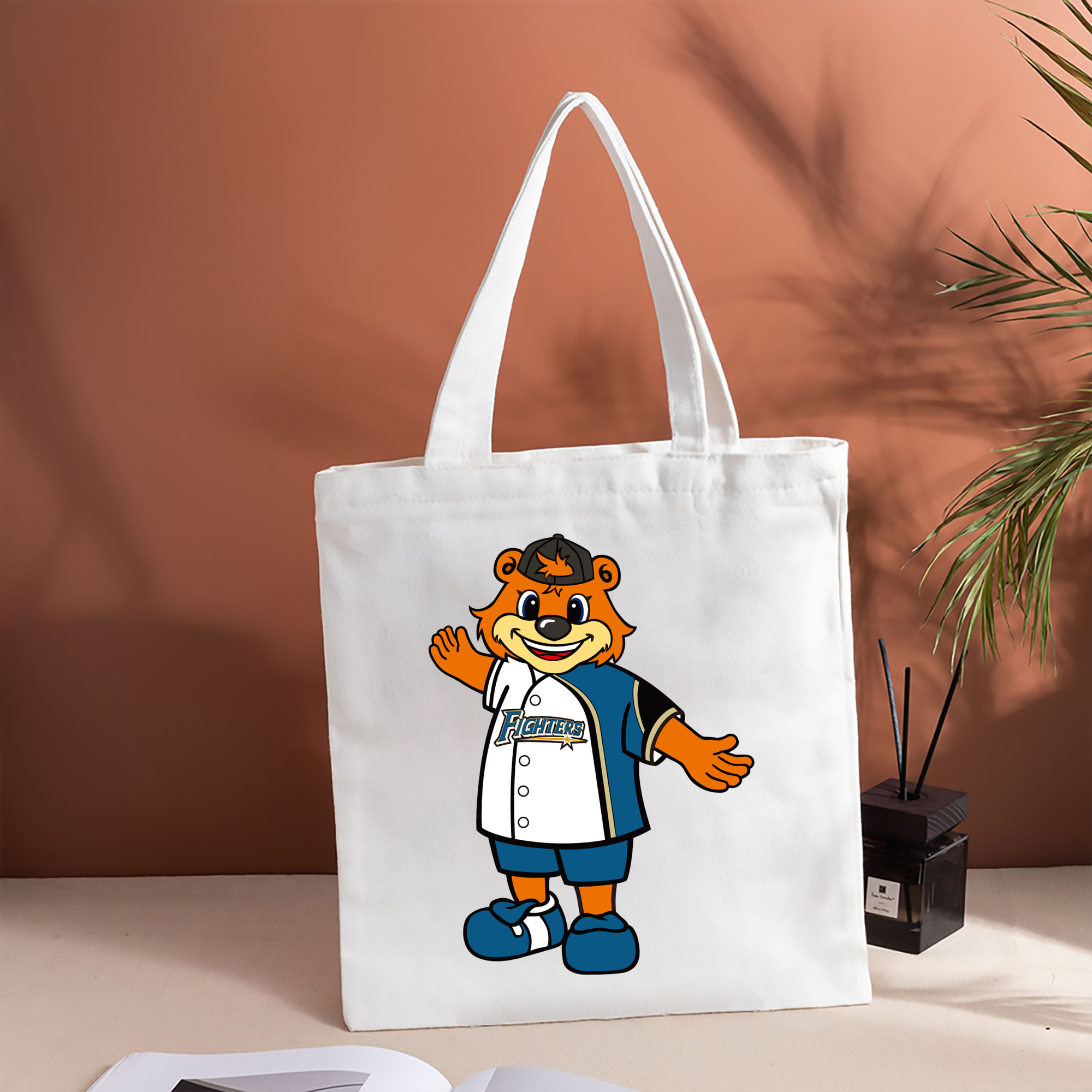 HOKKAIDO NIPPON-HAM FIGHTERS MASCOT CUBBY THE BEAR APPLICATION CONGRATULATIONS Logo